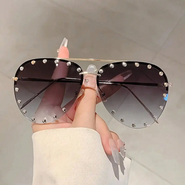Women's sunglasses, classic semi-rimless design